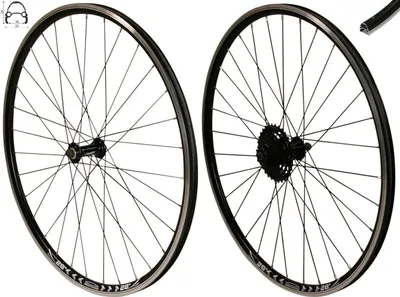 Zdjęcie produktu dla Zestaw kół REDONDO 28 cali koło tylne koło przednie obręcz czarna + 8-biegowa kaseta Shimano