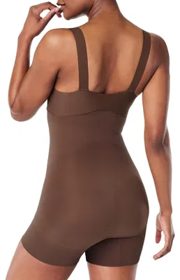 Produktbild von SPANX Damen Power High Waist Shorty Oberschenkel Shapewear, Chestnut Brown, S