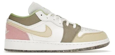 Image de Jordan 1 Low Pastel Grind, couleur vert vif (taille enfant/adolescent) - Pointure européenne 38