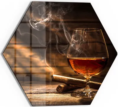 Produktbild von DEQORI Magnettafel Glas 55x48 cm 6-eckig 'Whiskeyglas und Zigarre' beschreibbar Whiteboard