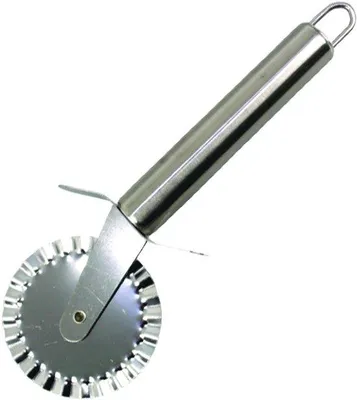 Productafbeelding van Unyqoos® pizzasnijder van roestvrij staal met ophangoog, ergonomisch ontwerp, vaatwasmachinebestendig – ideaal voor pizza, taarten en quiches, 19 x 6,5 cm