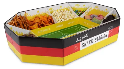 Obrázek produktu pro XXL Snackstadion – pro fanoušky fotbalu, s designem inspirovaným Německem