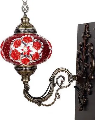 Productafbeelding van Handgemaakte Turkse wandlamp in rood – Oosterse mozaïek, Marokkaanse lamp