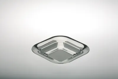 Produktbild von Schale klein quadratisch versilbert 14,5  x 14,5cm
