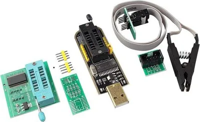 Image de Programmeur BIOS EEPROM Flash avec connexion USB et pince de test SOIC8/SOP8.