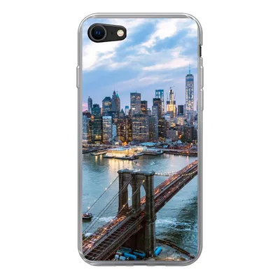 Produktbild von MuchoWow® Handyhülle Schutzhülle Hülle für iPhone 7 New York - Brooklyn Bridge - Boot Silikon Softcase Handy Hülle - Kartenhalter