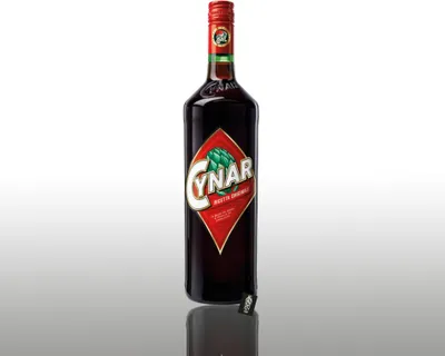 Produktbild von Cynar IItalienischer Artischocken - Kräuterlikör 0,7L 16,5% Vol. - [Enthält Sulfite]