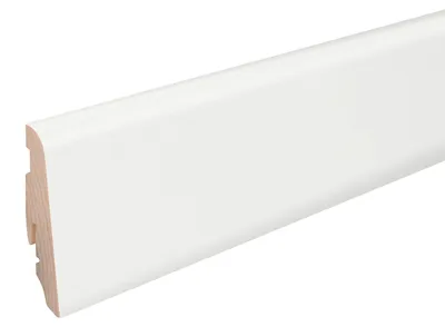 Produktbild von Sockelleiste SU060L1 Kiefernholz Weiß RAL9016 foliert 19 x 58 x 2500 mm - Neuhofer