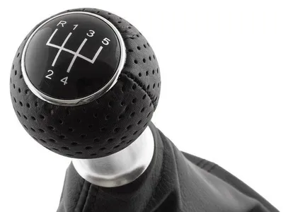 Produktbild von Schaltknauf Knauf 5-Gang schwarz für Audi A4 8E B7 2004-2008 Lochleder