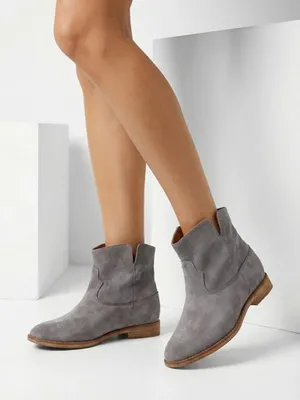 Produktbild von Royalfashion Kowboy-Stiefeletten auf einer bedeckten Keilabsatz Bluestone, Größe 38