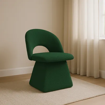 Productafbeelding van Kaiser Möbel stoel Abisso Mils: Elegantie en comfort in een moderne stijl. Bekleding: stof "Catch Me". Kleur: groen. Geen draaimechanisme