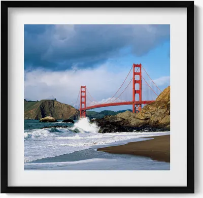 Produktbild von Meereswellen, Ufer und rote Brücke– Wandbild mit Rahmen – Gerahmtes Bild  – Wanddekoration – 50x50 cm –  Schwarz Rahmen