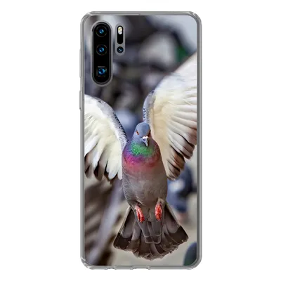 Produktbild von MuchoWow® Handyhülle Schutzhülle Hülle für Huawei P30 Pro Nahaufnahme einer fliegenden Taube Silikon Softcase Handy Hülle - Schutzdeckel