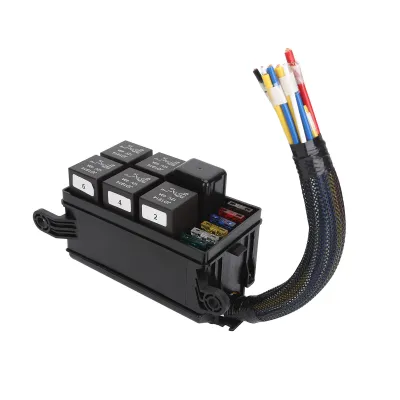 Imagen del producto de Kit de caja de fusibles y relés de 12V, que incluye: 6 relés de 4 polos estilo Bosch, y 11 fusibles para vehículos y motores de embarcaciones