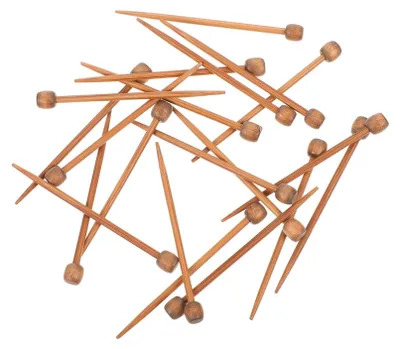 Produktbild von Set mit 20 Mini-Holz-Stricknadeln für DIY-Projekte und Handarbeiten