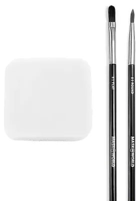 Produktbild von Pinsel-Schwamm-Set mit 2 Pinseln und Schminkschwamm