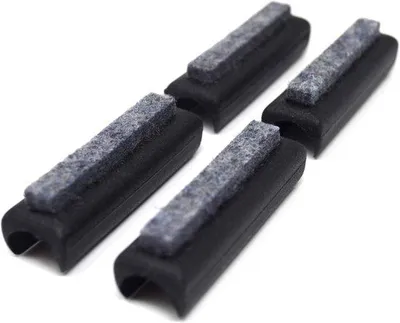 Produktbild von Famanu Möbelgleiter mit Geräuschdämpfung - Set von 4 - Bodenbeschützer für Stuhlbeine Ø 10–11 mm