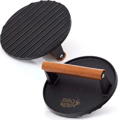 Produktbild von BBQ-Nerd Fleischpresse aus Gusseisen mit Holzgriff - 18 cm rund - Fleischbeschwerer Burgereisen Grillpresse - Grillgewicht für BBQ