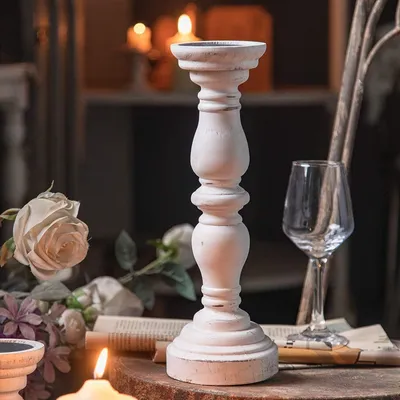 Image de Support en bois blanc antique pour bougies, idéal pour la décoration
