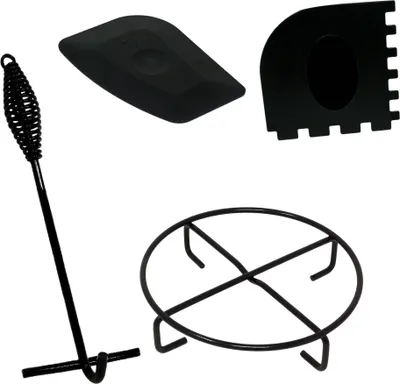 Produktbild von ToCi Dutch Oven Zubehör Set mit Deckelheber, Untersetzer und Reinigungsschaber