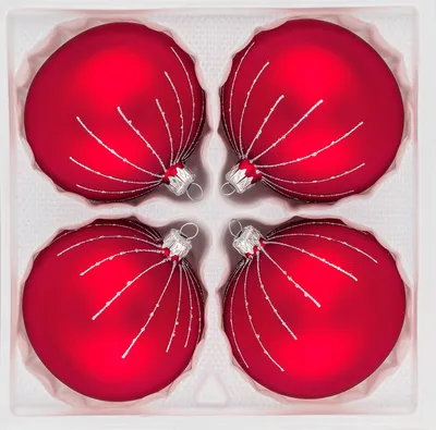 Produktbild von 4 tlg. Glas-Weihnachtskugeln Set 10cm Ø in Classic Rot Silber Regen