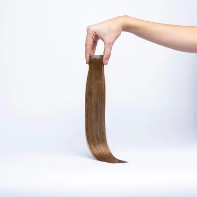 Produktbild von chaarmant Tape In Extensions Classic Echthaar 40 cm 50 g – Haarverlängerung #8 Goldbraun