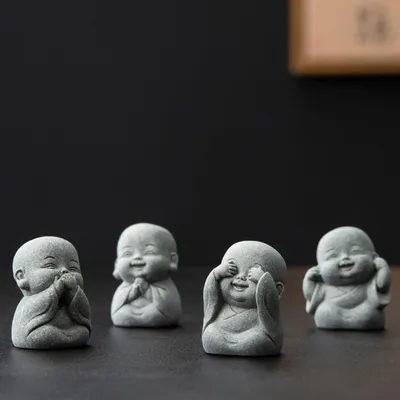 Produktbild von Set mit 4 Mini-Buddha-Figuren (lächelnd), kleine Buddha-Skulpturen aus Sandstein – Dekorationsartikel für drinnen und draußen, Blumentöpfe, Gärten und Aquarien – ideal als Einzugsgeschenk