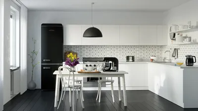 Produktbild von ETA Küchenmaschine Gratus Storio schwarz ETA002890064, 1200 W, 5,5 l Schüssel, Edelstahlschüssel, PULSE – Funktion