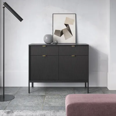 Productafbeelding van Zwarte moderne commode met ribbels, model KIOTO K2D2SZ. Zwarte kast, dressoir, sideboard