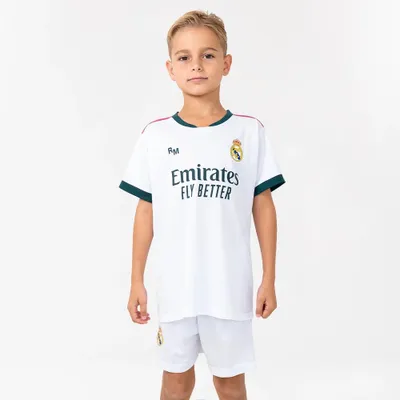 Produktbild von Real Madrid Fußballtrikot - Heimtrikot Kinder - Größe 140 - Saison 2026/2027 - Shirt und Hose - Jungen - Mädchen - Weiß