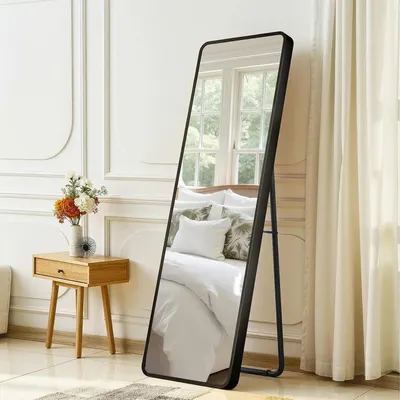 Zdjęcie produktu dla Lustro panoramiczne – stojące lustro ścienne – 162 x 50 cm, prostokątne – Możliwość ustawienia na podłodze, przy ścianie lub montażu na ścianie – Nowoczesna rama – Czarna, z zaokrąglonymi rogami
