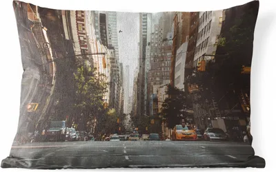 Produktbild von MuchoWow® Outdoor Kissen - New York am Morgen - 60x40 cm - Wetterfest - Lounge Kissen - Zierkissen - Kissen für Innenräume