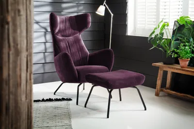 Produktbild von KAWOLA Sessel LOTTE Ohrensessel velvet purple mit Hocker