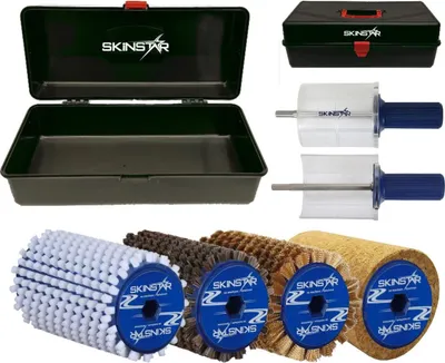 Produktbild von SKINSTAR Komplett Bürsten Set Rotorbürste WorldCup Wachskoffer 7-teilig 100mm