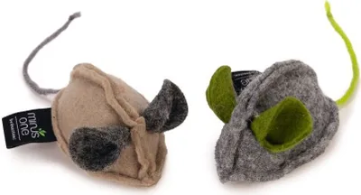 Obrázek produktu pro Beeztees Minus One Hračka pro kočky myš Luca 2ks 8x5x4cm