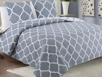Produktbild von Euromat TAVIRA Tagesdecke 220x240 Wendbar Dekorativ Grau