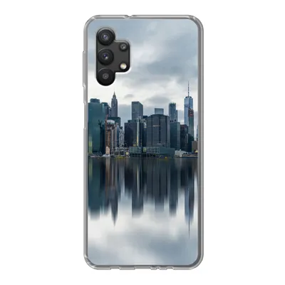 Produktbild von MuchoWow® Handyhülle Schutzhülle Hülle für Samsung Galaxy A32 5G New York - Skyline - Spiegelung Silikon Softcase Handy Hülle - Softcase