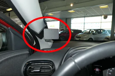 Produktbild von Brodit ProClip Fahrzeughalter 805696 - Linksbefestigung - Toyota Yaris 21-24, Toyota Yaris 21-23