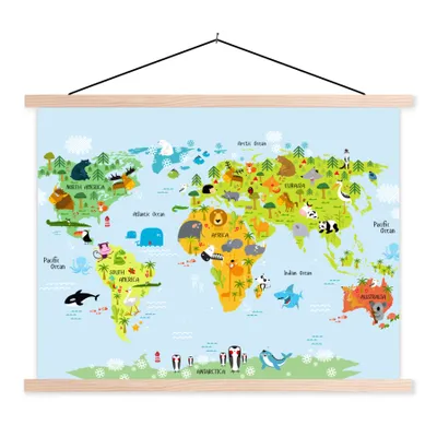 Produktbild von MuchoWow® Textilposter Weltkarte - Kinder - Tiere - Natur - Jungen - Mädchen 60x45 cm mit holzfarbenen Rahmen - Bild