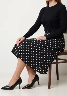 Produktbild von Schwarze Stiletto-Pumps aus Vollnarbenleder, Größe 39