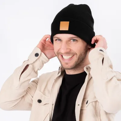 Produktbild von Occulto Leatherpatch Winter Mütze Beanie (Brown Label) Bordeaux Red