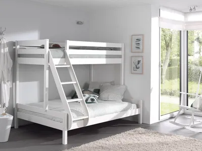 Produktbild von Vipack Familienbett Martin 90 x 200 und 140 x 200 cm, mit Leiter in Kiefer massiv weiß Kiefer massiv weiß lackiert