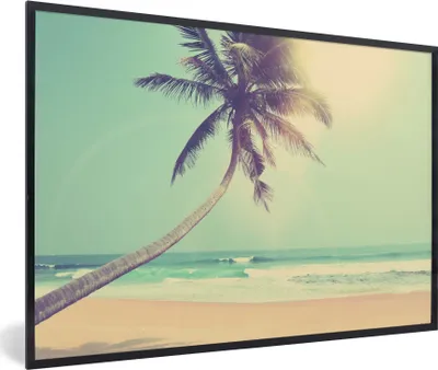 Produktbild von MuchoWow® Gerahmtes Poster Retro - Palme - Sonne - Sommer 30x20 cm - Poster mit Schwarzem Bilderrahmen Wandposter Rahmen Foto Bilder - Kunstdruck - Bild-Poster