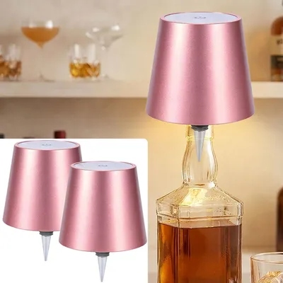 Produktbild von 2er-Set Edle Akku Flaschenlampe rosegold: Dimmbar - 3 Lichtfarben: Verwandelt Flaschen in stimmungsvolle Leuchten - Flaschenlicht mit Metallschirm