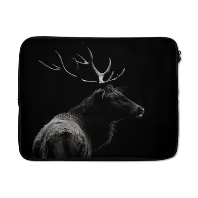 Produktbild von MuchoWow® Laptop Hülle 15 Zoll Hirsch - Schwarz - Porträt - Geweih - Tiere Laptoptasche - Laptoptasche - Sleeve - Rundum-Schutz