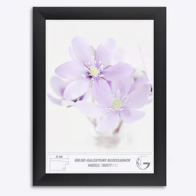 Immagine prodotto di Cornice per foto 45 x 58 cm - Legno nero opaco con vetro acrilico antiriflesso - Realizzata a mano