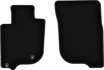 Produktbild von Wielganizator Velours-Autoteppiche vorne – passend für Mitsubishi L200 VI (Pickup, Bj. 2019-) –  schwarz, passgenau, mit Befestigungen set 2 Stk.
