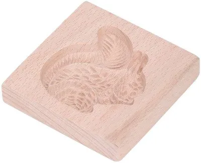 Produktbild von Holz-Kekspresse mit Eichentuch - Form nach Eichhörnchen - Backhilfe - DIY-Kochzubehör - Nachhaltig und Wasbar