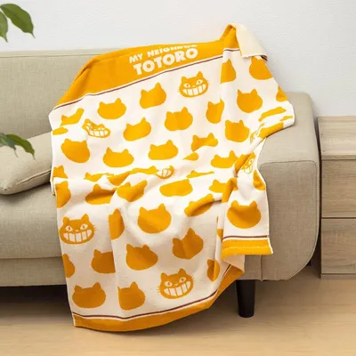 Produktbild von Mein Nachbar Totoro Decke Catbus 85 x 115 cm