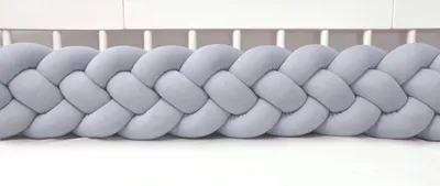Produktbild von Bettschlange 4-strängig geflochten Velours 400 cm – Grau | Bettumrandung Babybett Nestchen | Letino